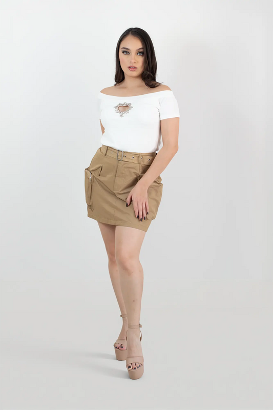 Top corto con hombros descubiertos